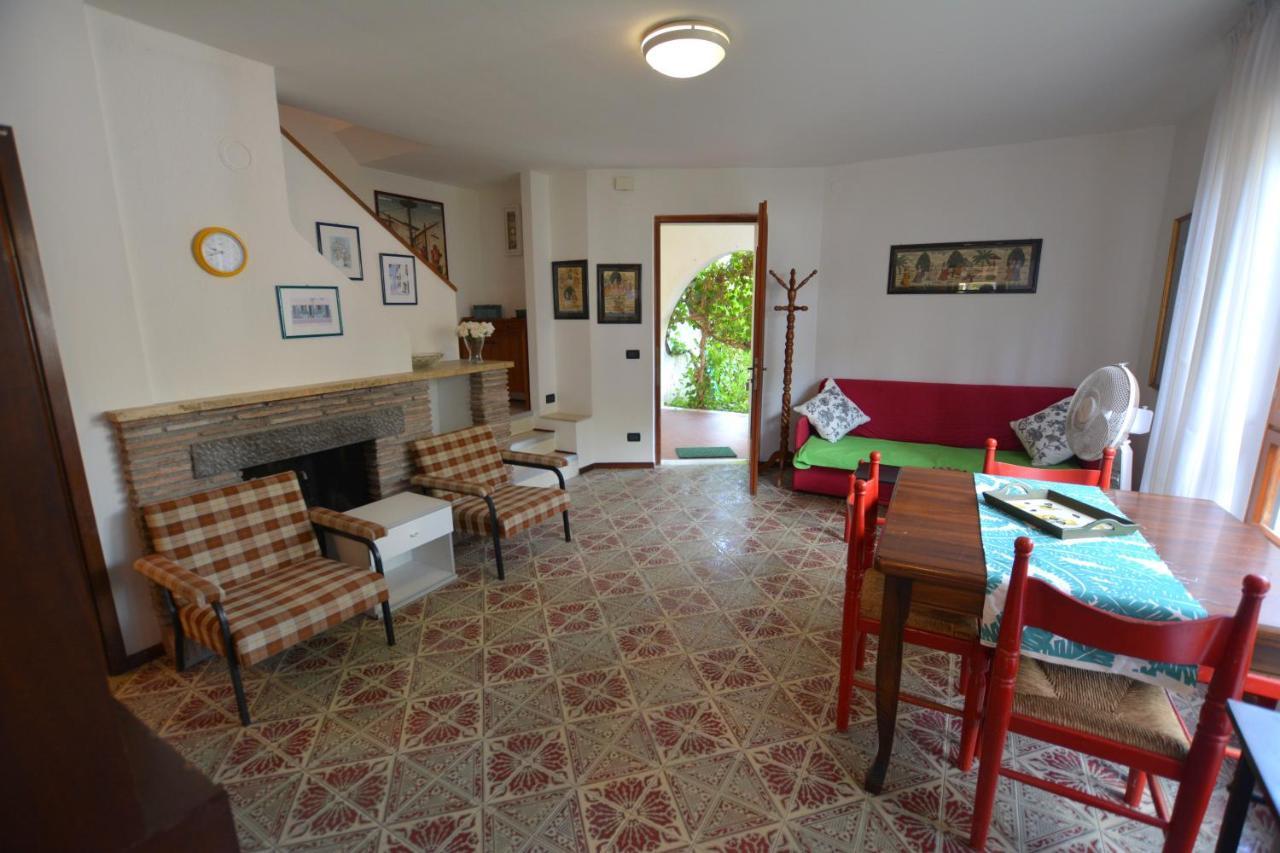 Villa In Lignano Riviera Comfortable Lignano Sabbiadoro Eksteriør billede