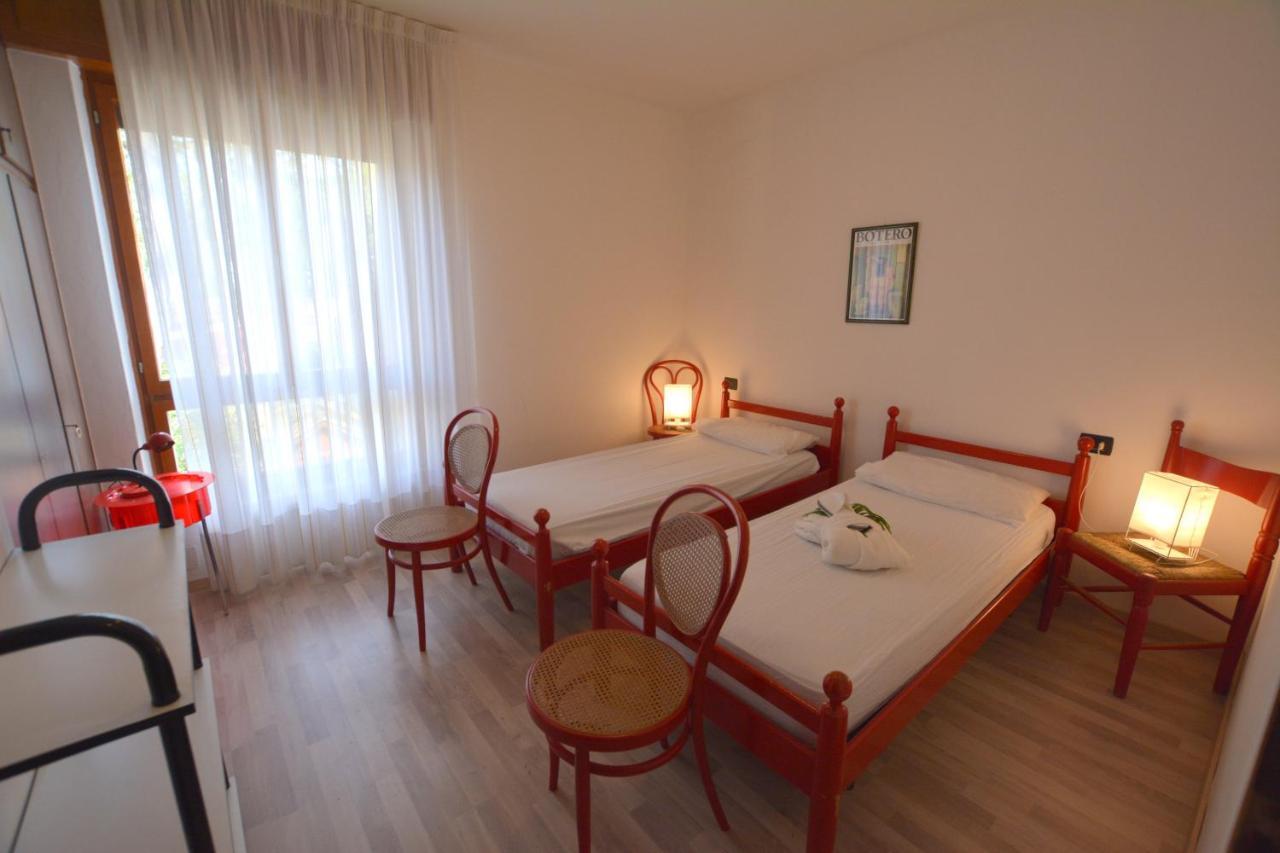Villa In Lignano Riviera Comfortable Lignano Sabbiadoro Eksteriør billede